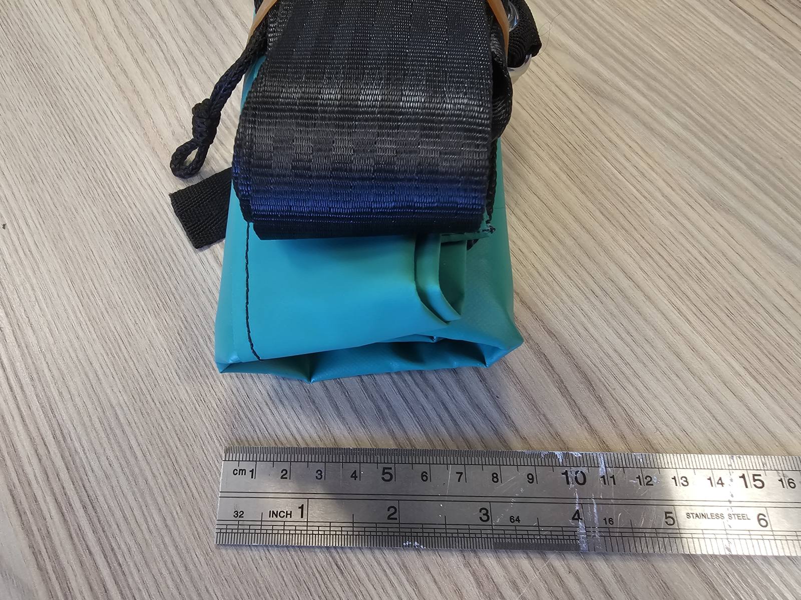 Roll up carry bag hunting